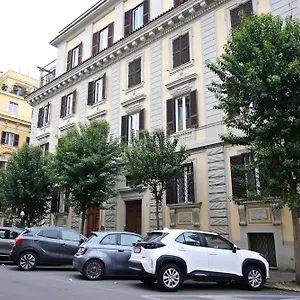 https://cozy-roman-nest.it-romehotels.com